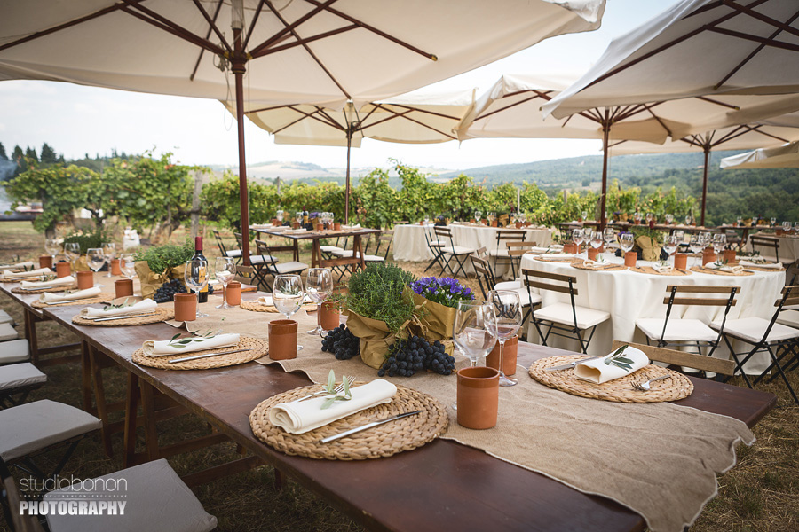 040-country-chic-settings-tuscany-villa