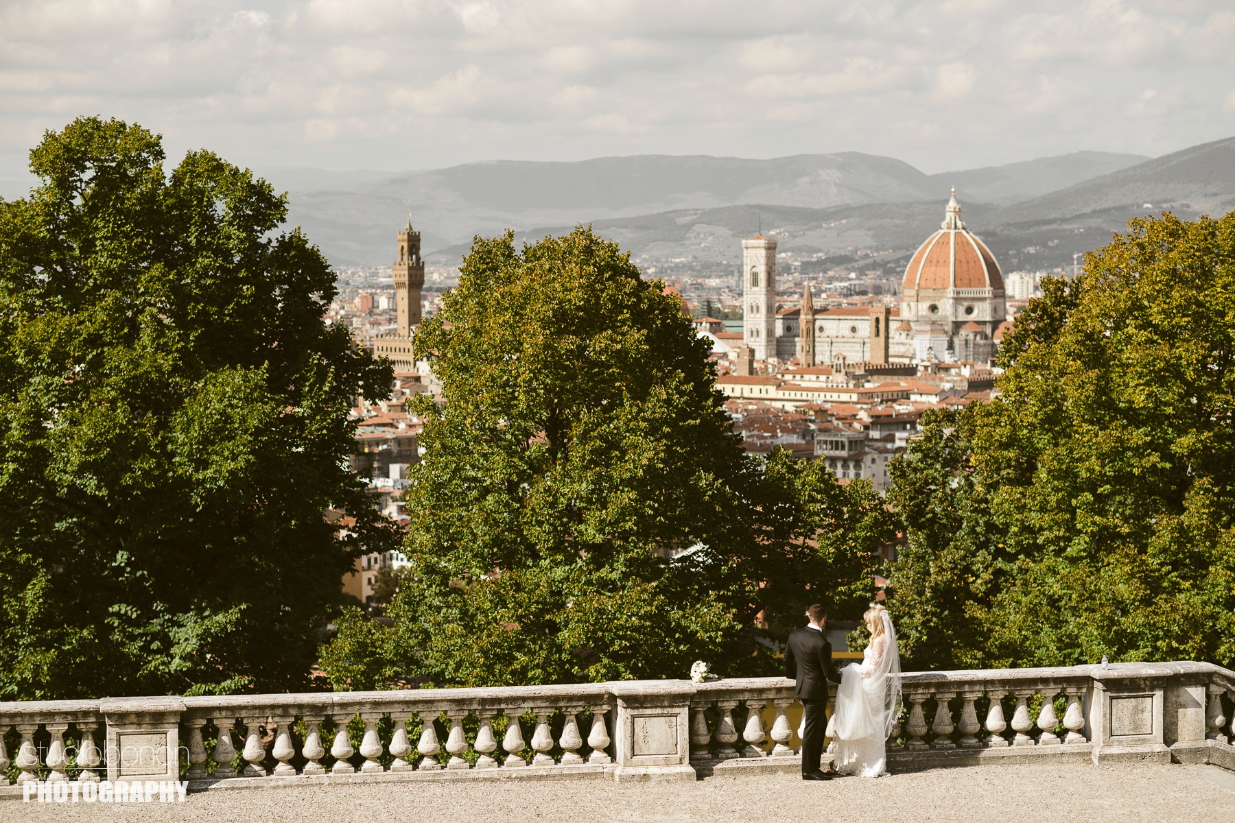 Bride and groom wedding photo at San Miniato al Monte near Piazzale Michelangelo