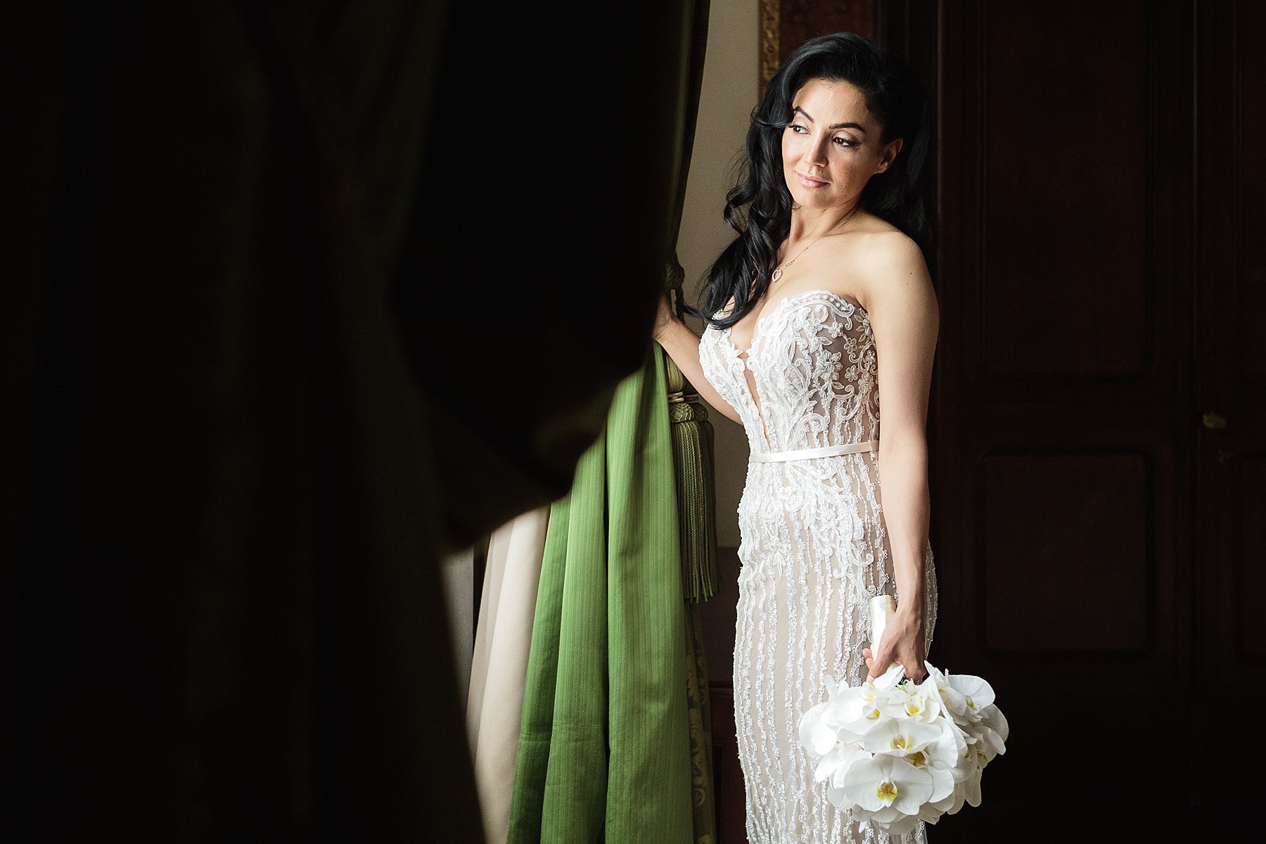 Bride Portrait Four Seasons Hotel Florence - Destination Wedding